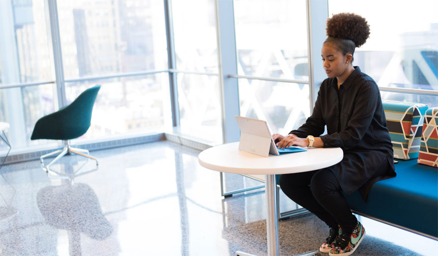 Google Issues New Certificate Courses Oriented to Entry-Level Jobs on IT