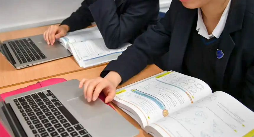 International Baccalaureate Assessment System Allows Students to Use ChatGPT