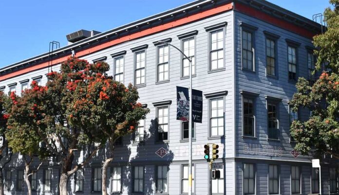 OpenAI triplica su valoración y ahora está valorada en 80.000 millones de dólares OpenAI triplica su valoración y ahora está valorada en 80.000 millones de dólares