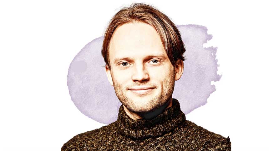 Anthropic Hires OpenAI's Lead Engineer While this Company