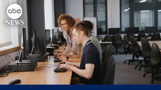 How AI is now helping decide who gets in to college