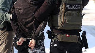 The Department of Homeland Security withdraws 700 agents from Minneapolis