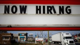 The US creates 130,000 jobs in January and unemployment falls to 4.3%